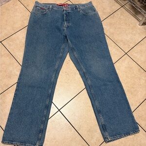 Tommy Hilfiger Men's Relaxed Blue Jeans